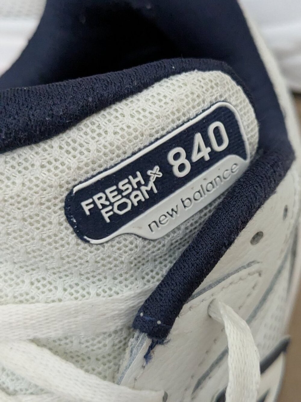 New Balance Fresh Foam X 840 White Team Navy Men's 9.5 Running Shoes MW840FW1 - Picture 8 of 13
